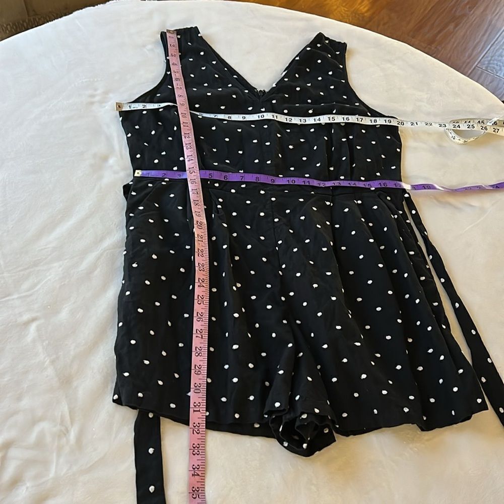 Loft Shorts Romper Sz 10 Black White Embroidered Polka Dot 55% Linen 45% Viscose - Picture 11 of 11
